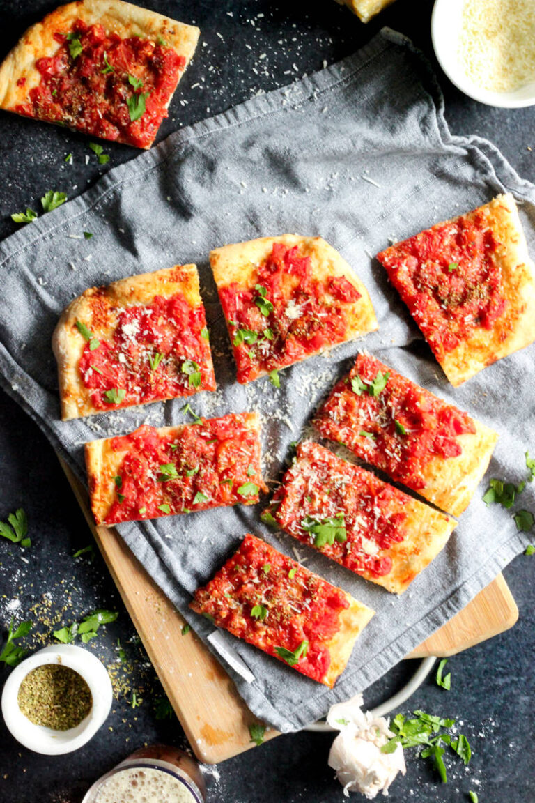 Delicious Mom's Sunday Pizza