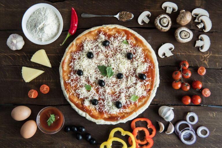 What Are Viable Pizza Cheese Alternatives?
