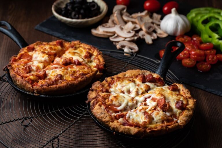 Pan Pizza vs. Deep Dish – Differences? Similarities?