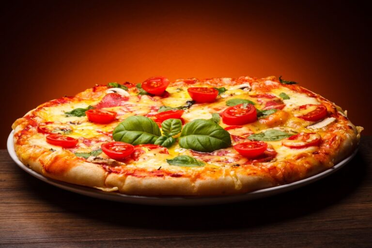 11 Different Types of Pizza Crust