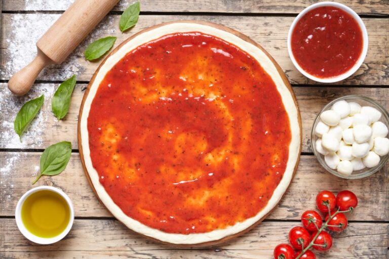 25 Different Types of Pizza Sauce